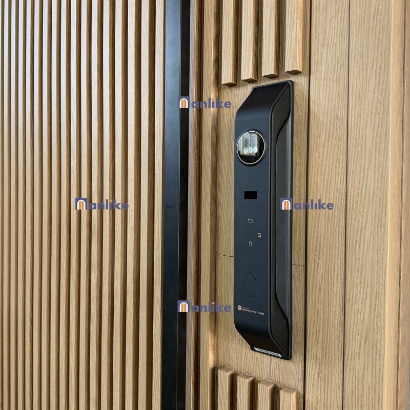 OEM aluminium villa entrance door with smart lock